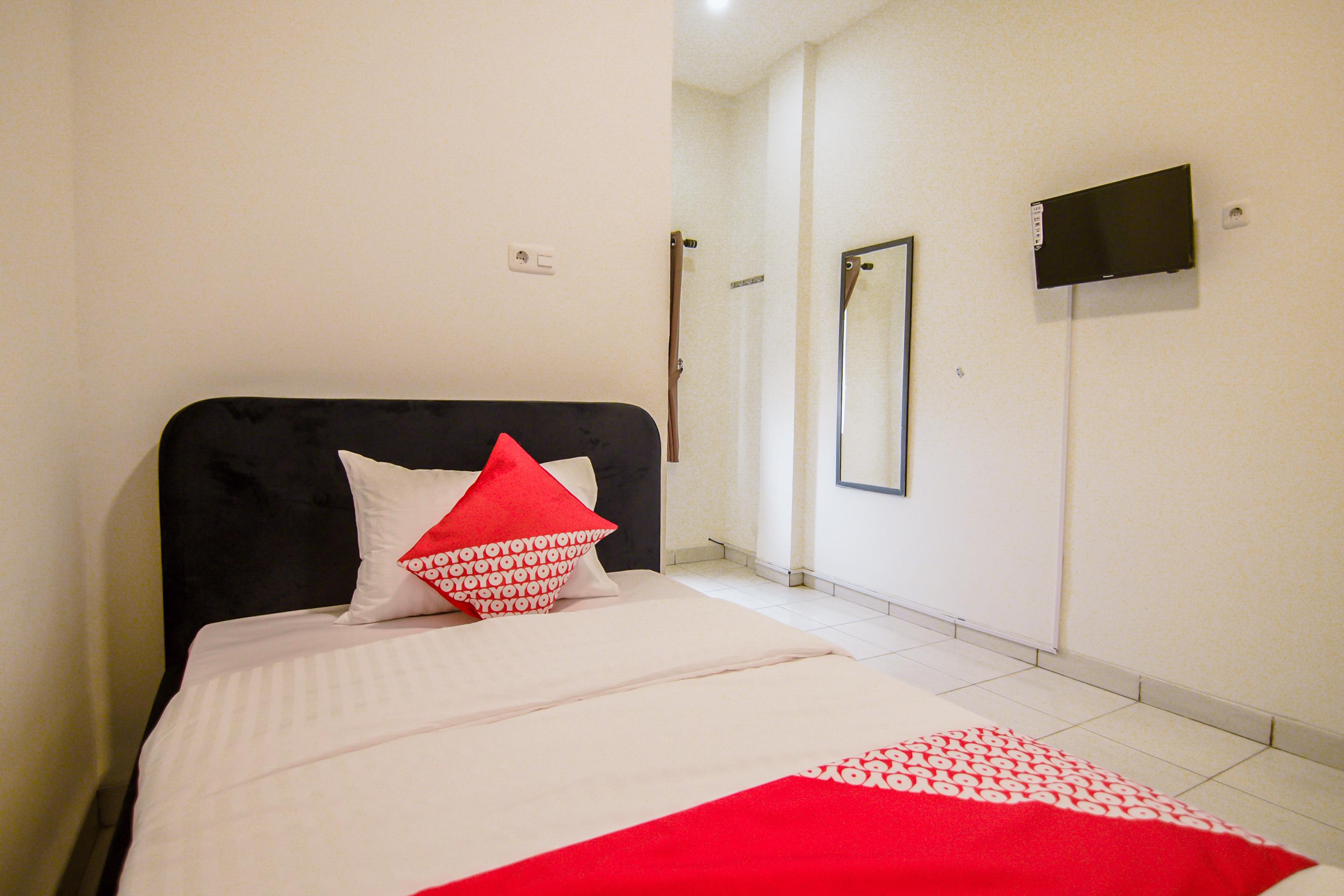Hotel Oyo 183 The Pipe House Palembang Zewnętrze zdjęcie