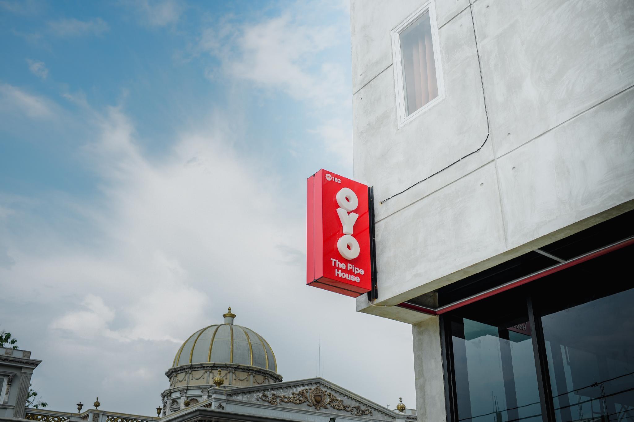 Hotel Oyo 183 The Pipe House Palembang Zewnętrze zdjęcie