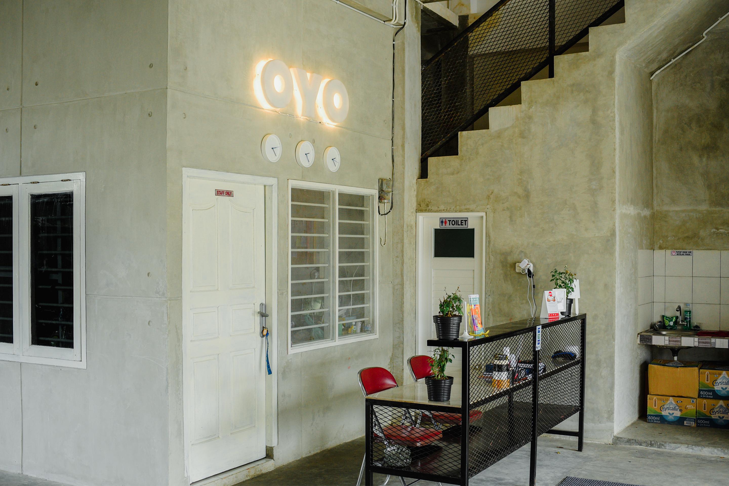 Hotel Oyo 183 The Pipe House Palembang Zewnętrze zdjęcie