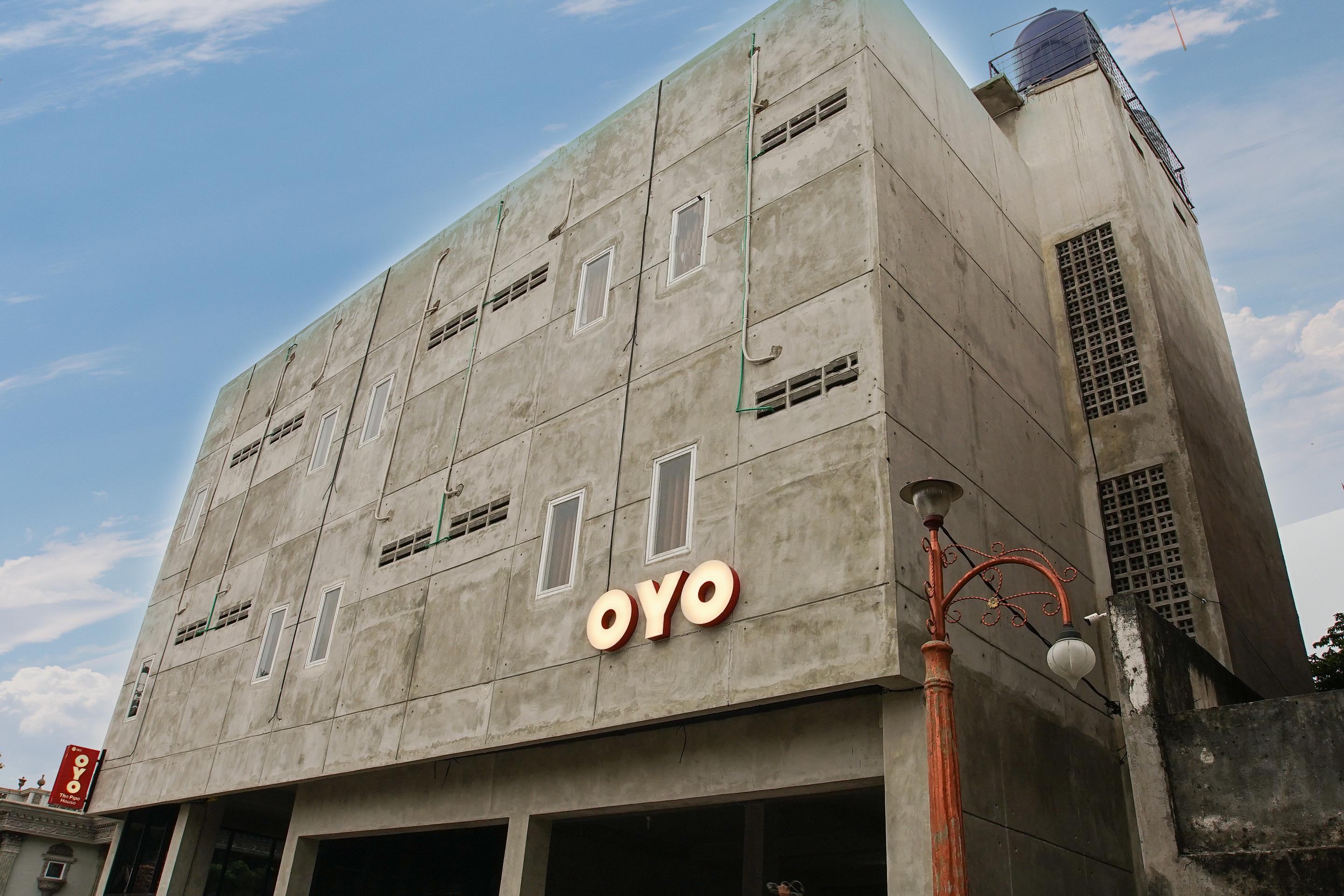Hotel Oyo 183 The Pipe House Palembang Zewnętrze zdjęcie